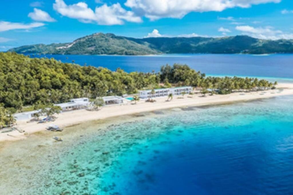 Romblon Beach And Dive Resort Buitenkant foto
